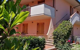 Casa Magnolia: Indipendente Con Giardino